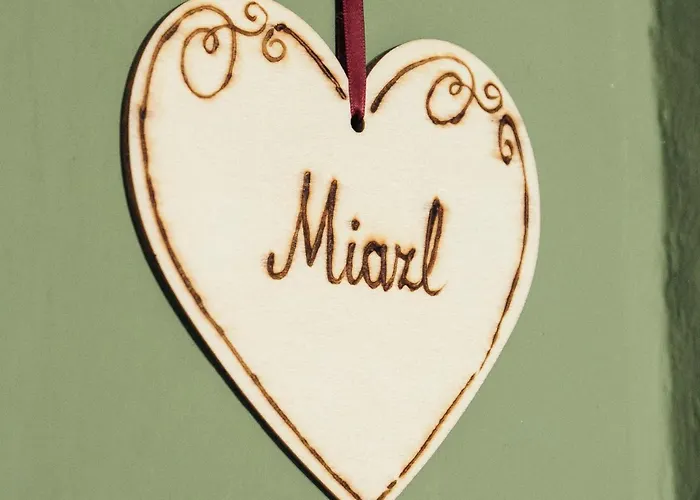 Domizil Ausseerland - Your Austrian * التوسي